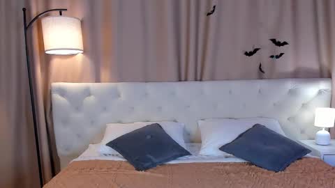 Snapshot of arina_ardeeen chatting on 6, 11, 2025 Matilda online show from 6, 11, 2025