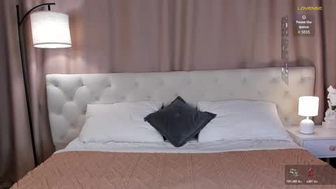 Snapshot of arina_ardeeen chatting on 23, 11, 2025 Matilda online show from 23, 11, 2025