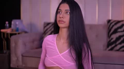 Arina online show from 2, 11, 2025