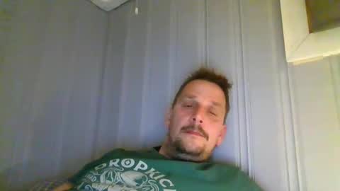 ariparikrigsmann online show from 11, 2, 2026