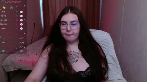 Snapshot of arizonaa_muse chatting on 4, 7, 2026 Astrid online show from 4, 7, 2026
