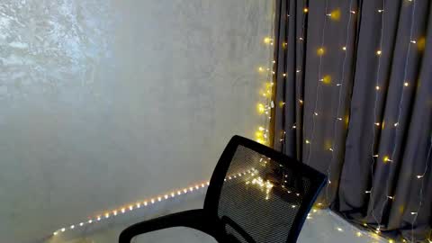 Arlana online show from 2, 2, 2026