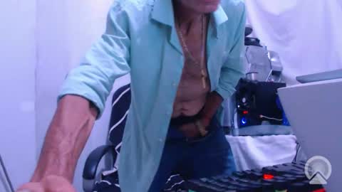 armaduradeacero online show from 21, 10, 2025