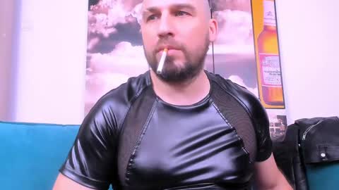 Armando online show from 6, 12, 2024