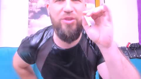 Armando online show from 8, 3, 2025