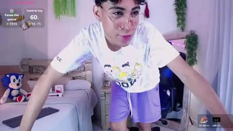 Snapshot of armondx_parkr chatting on 23, 9, 2025 armond online show from 23, 9, 2025