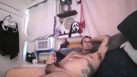 Snapshot of armstrong1718 chatting on 22, 12, 2024 armstrong1718 online show from 22, 12, 2024