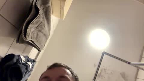 Snapshot of armyskater32 chatting on 13, 9, 2025 armyskater32 online show from 13, 9, 2025