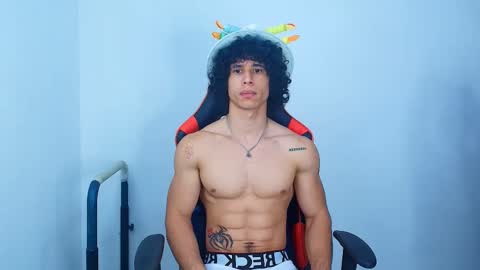 arnold black online show from 18, 9, 2025