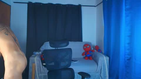 arnold black online show from 1, 4, 2026