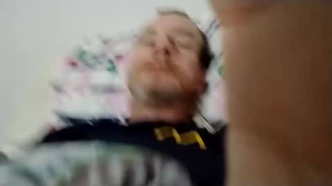 arnoldsean183 online show from 22, 11, 2025