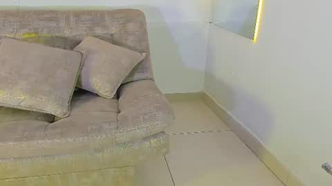 Snapshot of arohomlester_ chatting on 17, 6, 2026 ARON online show from 17, 6, 2026