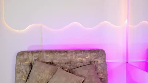 Snapshot of arohomlester_ chatting on 4, 7, 2026 ARON online show from 4, 7, 2026