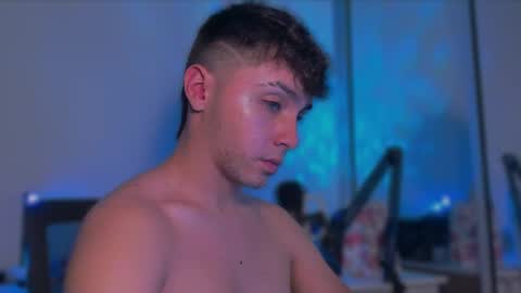 aron__cooper online show from 1, 3, 2025