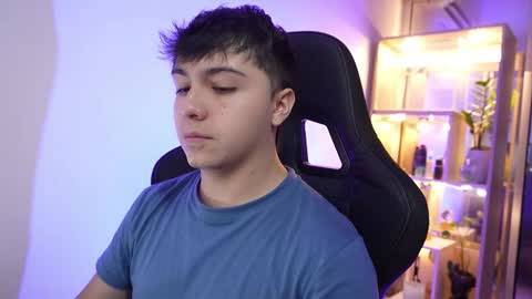 aron__cooper online show from 26, 2, 2026