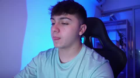aron__cooper online show from 12, 5, 2026