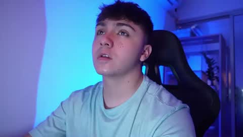 aron__cooper online show from 19, 6, 2026
