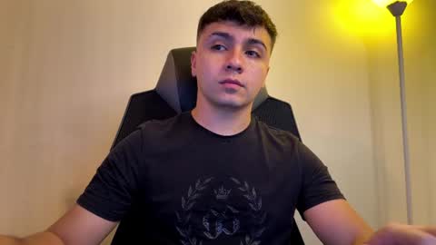 aron__cooper online show from 20, 6, 2026