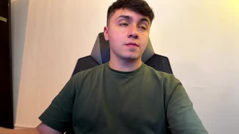 aron__cooper online show from 21, 6, 2026