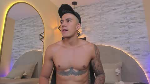 ARON BOLT online show from 1, 2, 2026