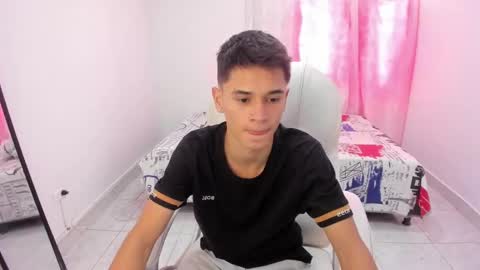 Aaron online show from 23, 9, 2025