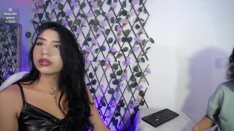 Snapshot of aron_gomez chatting on 5, 3, 2025 aron online show from 5, 3, 2025