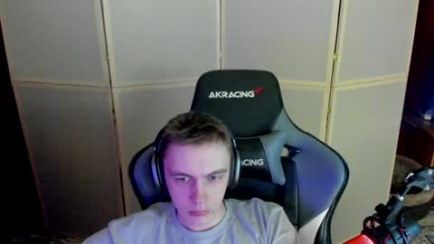 Snapshot of aron_neall chatting on 5, 12, 2024 biggest penis online show from 5, 12, 2024