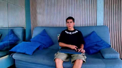 aron_pulse online show from 18, 1, 2026