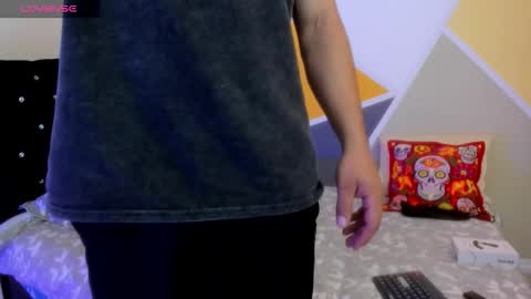 Aron Santoro online show from 30, 9, 2025