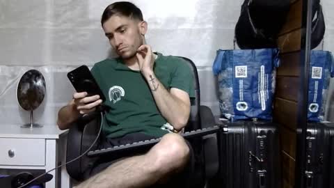 Aron G Franco online show from 10, 11, 2025