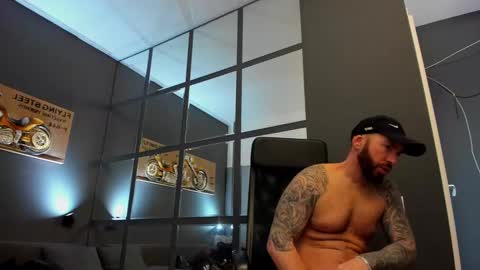 AronGrant online show from 3, 3, 2025