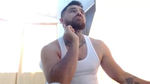 Snapshot of aronmiller404 chatting on 8, 3, 2026 aronmiller online show from 8, 3, 2026