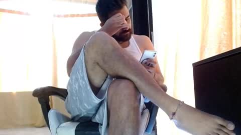 Snapshot of aronmiller404 chatting on 29, 3, 2026 aronmiller online show from 29, 3, 2026