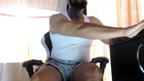 Snapshot of aronmiller404 chatting on 31, 3, 2026 aronmiller online show from 31, 3, 2026