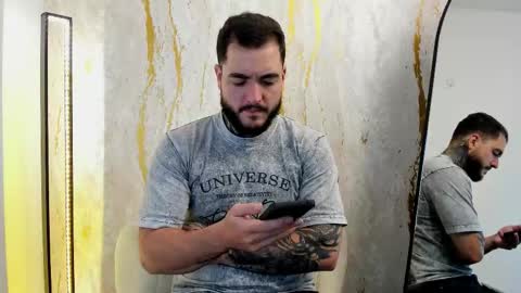 Aron online show from 18, 11, 2025