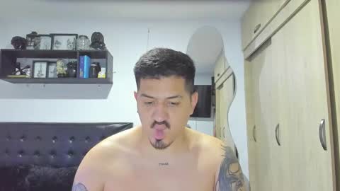 ARON  Independent model  online show from 19, 12, 2025