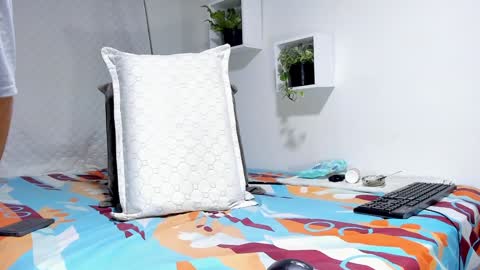 Snapshot of aronxx_ chatting on 6, 2, 2025 BLACK FRIDAY 55 OFF ON MY ONLYFANS. online show from 6, 2, 2025