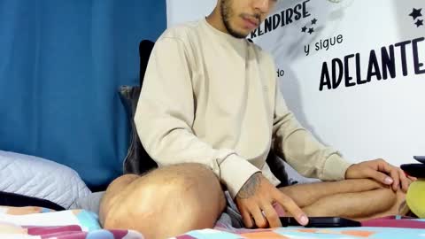 Snapshot of aronxx_ chatting on 20, 12, 2025 BLACK FRIDAY 55 OFF ON MY ONLYFANS. online show from 20, 12, 2025