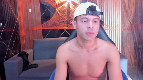 Aroon   online show from 30, 10, 2025