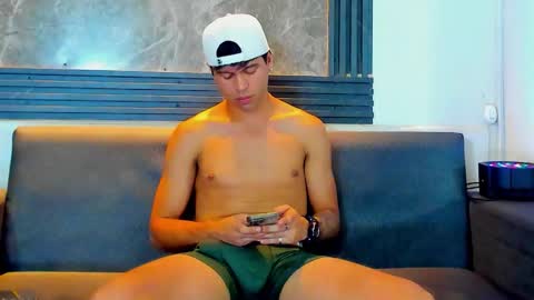 Aroon   online show from 15, 12, 2025