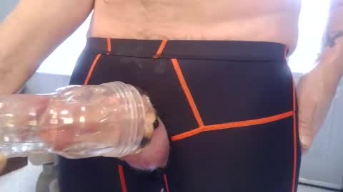 Snapshot of arrianbehead chatting on 5, 3, 2025 workingboy online show from 5, 3, 2025