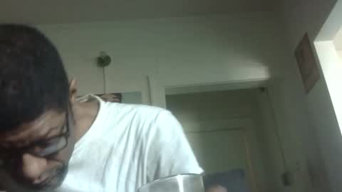 Snapshot of arteblazze chatting on 27, 2, 2026 Arteblazze not daddy boy bitch or nigga online show from 27, 2, 2026