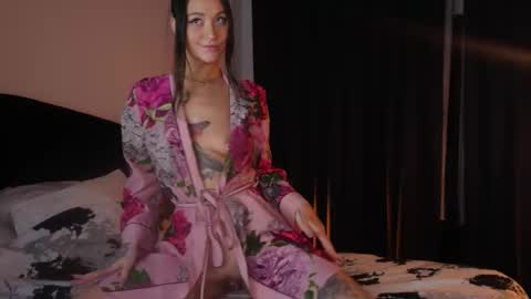 Maya online show from 23, 2, 2026