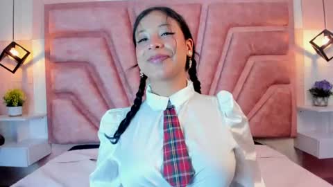 Snapshot of artemis_57 chatting on 19, 6, 2026 Artemis online show from 19, 6, 2026