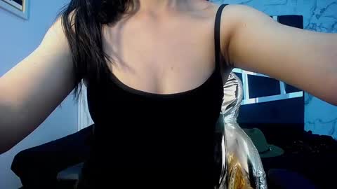 Snapshot of artemisa_ch1 chatting on 24, 12, 2024 ARTEMISA online show from 24, 12, 2024