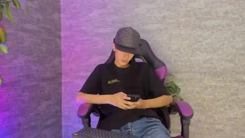 arthurcox_ online show from 3, 10, 2025