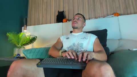 Arthur online show from 19, 10, 2025