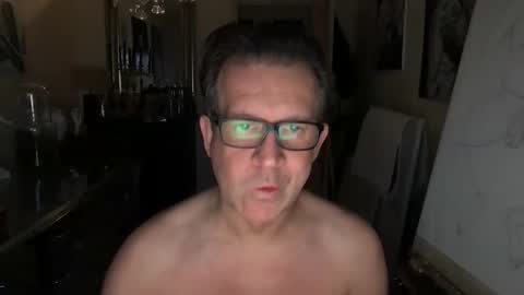 Snapshot of artisterotic chatting on 7, 1, 2025 artisterotic online show from 7, 1, 2025