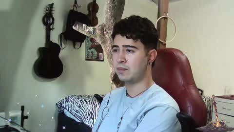 Snapshot of artorias_4 chatting on 7, 1, 2025 artorias 4 online show from 7, 1, 2025