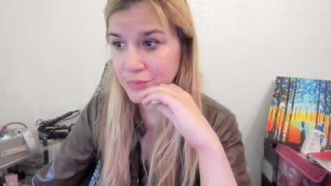 MIA online show from 23, 11, 2025